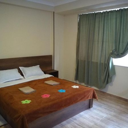Varazi Apartments Тбилиси Екстериор снимка