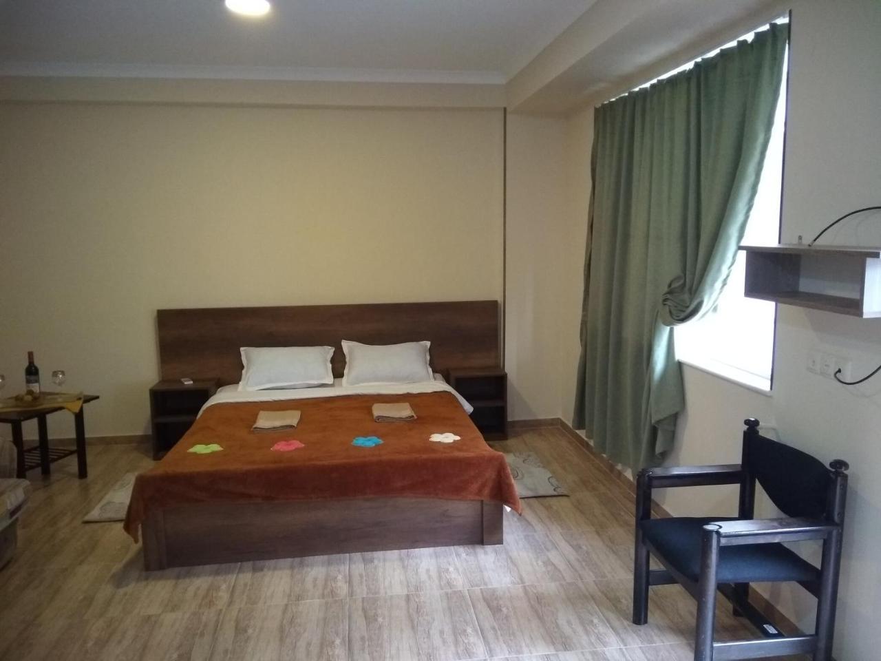 Varazi Apartments Тбилиси Екстериор снимка