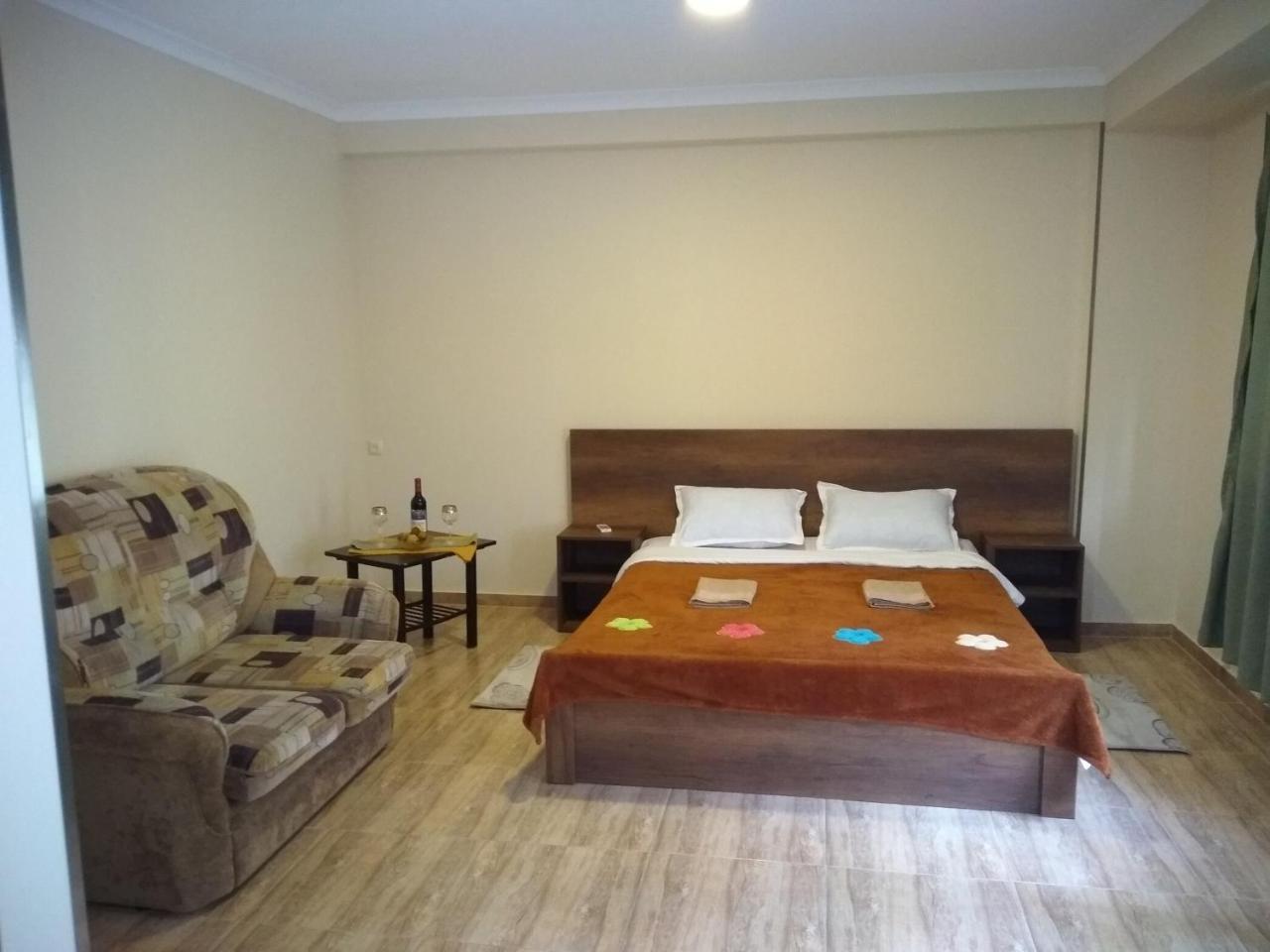 Varazi Apartments Тбилиси Екстериор снимка